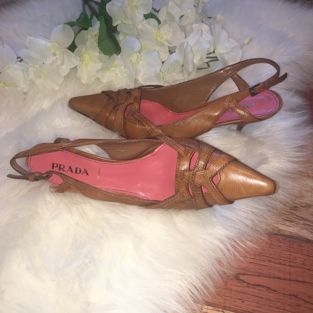 Prada Pointed Toe Slingback Heel 38 1/2 - Picture 3 of 8
